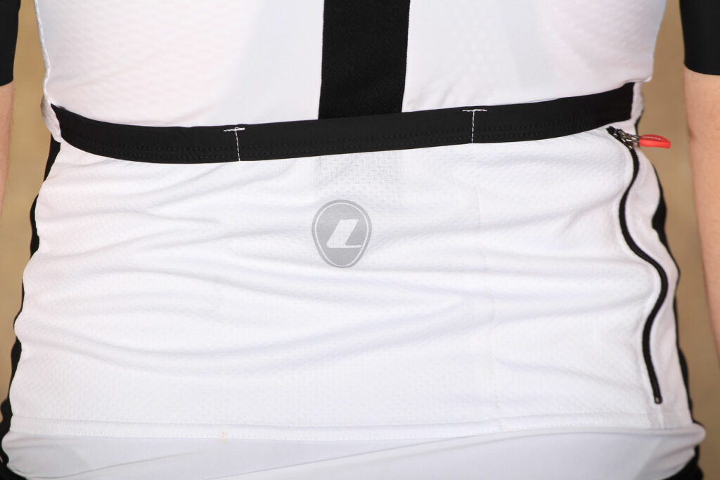 Lusso Air-16 S:S Jersey – pocket.jpg