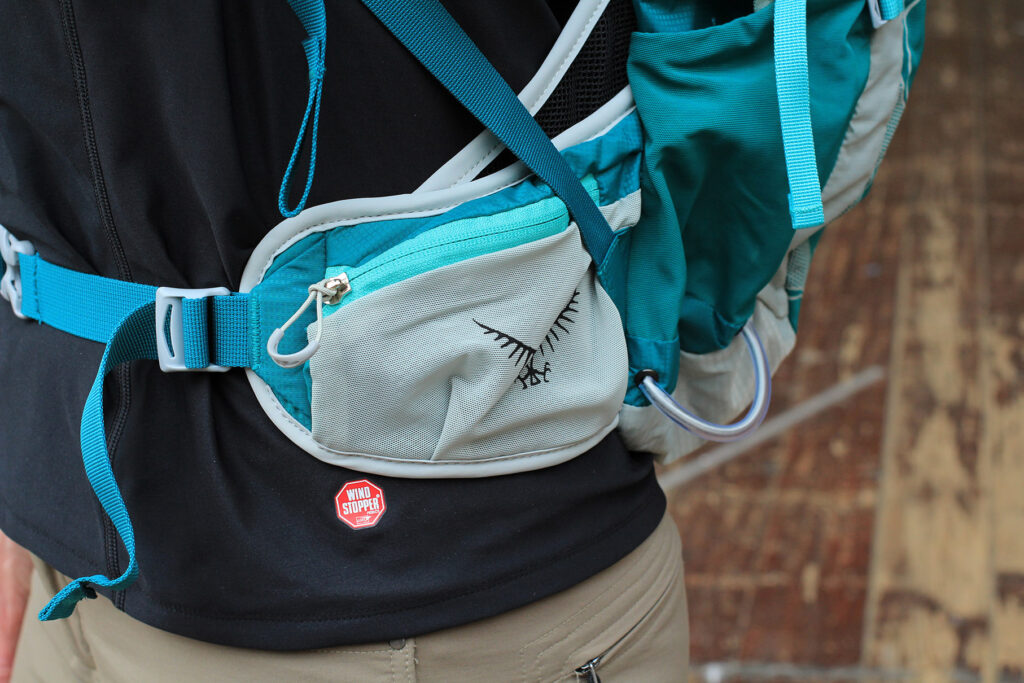 Osprey Tempest 20 Womens rucksack – hip pocket.jpg