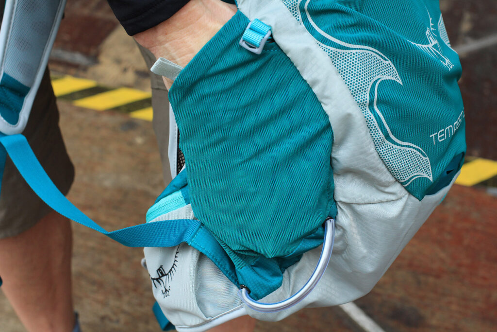 Osprey Tempest 20 Womens rucksack – mesh side.jpg