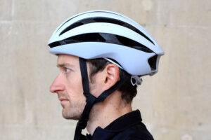 Specialized Airnet Helmet - side.jpg