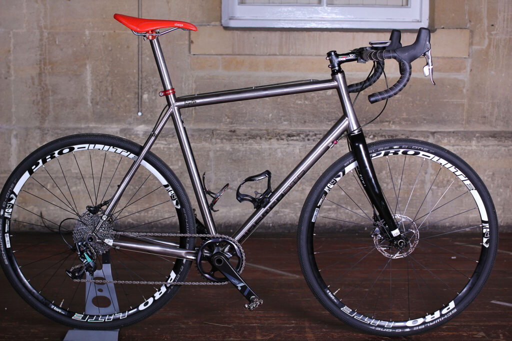 thumbnail image 2 of SRAM Apex 1 11-Speed Mechanical Brake Groupset – CX1 Gravel/Cyclocross Build Kit 2 of 5