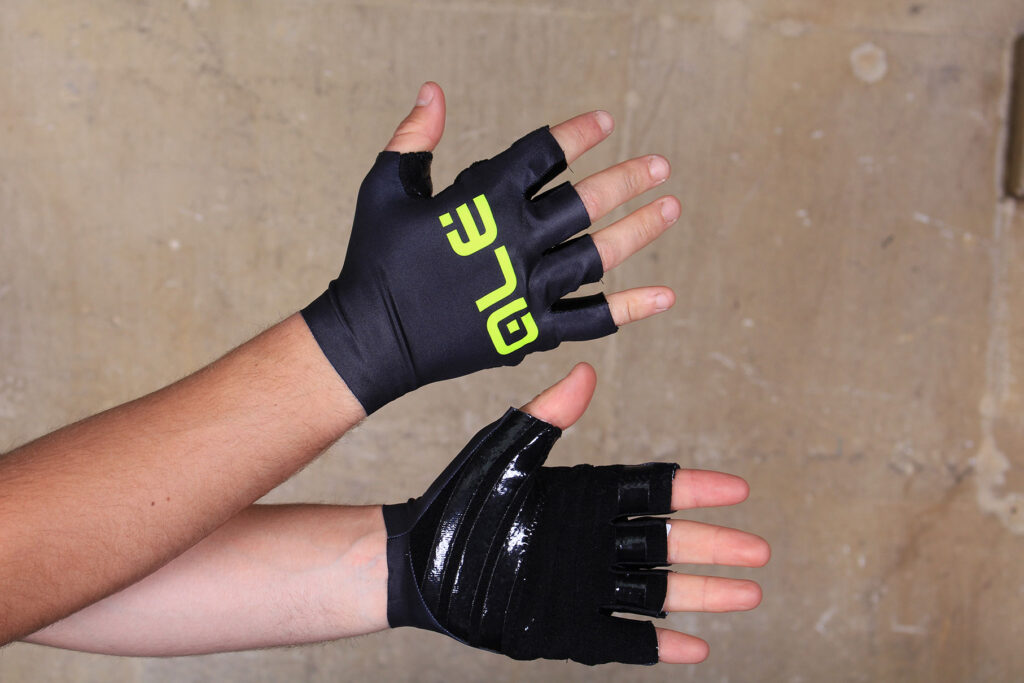 Ale Aria Summer Gloves SS16.jpg