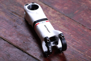 Bontrager XXX Stem 7 Degree.jpg