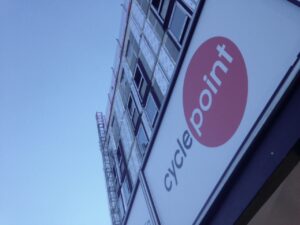 Cambridge Railway Station CyclePoint 00 (copyright Simon MacMichael).jpg