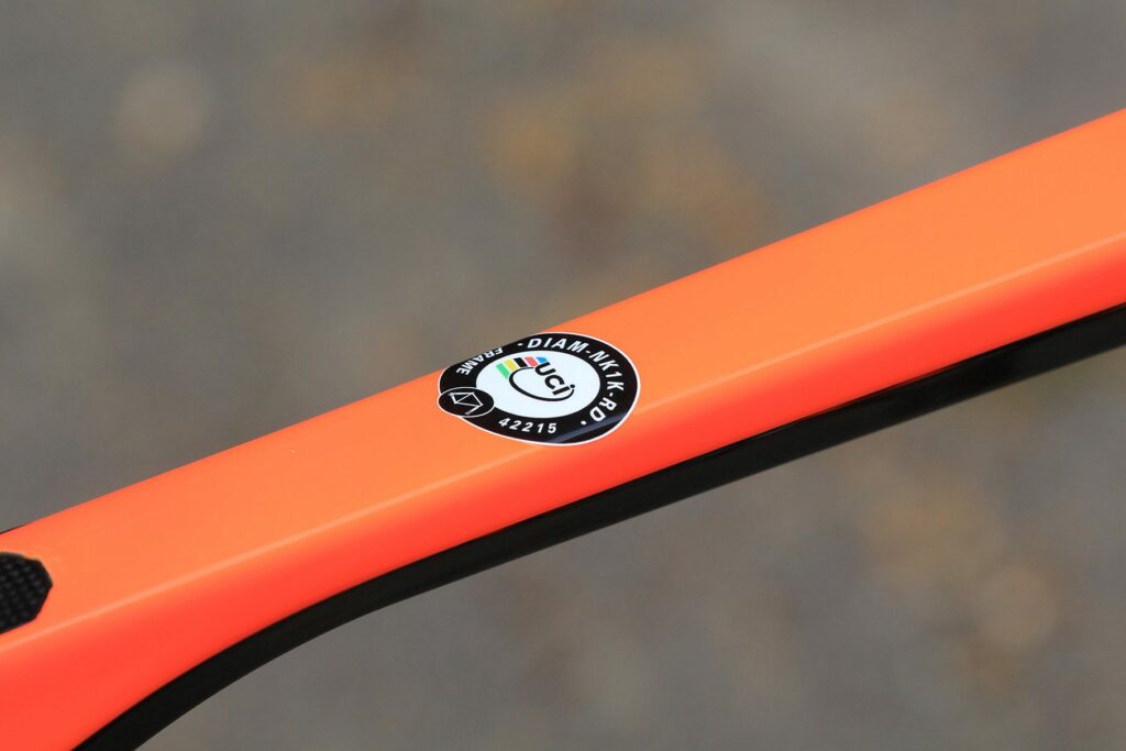 Cipollini NK1k – UCI sticker.jpg