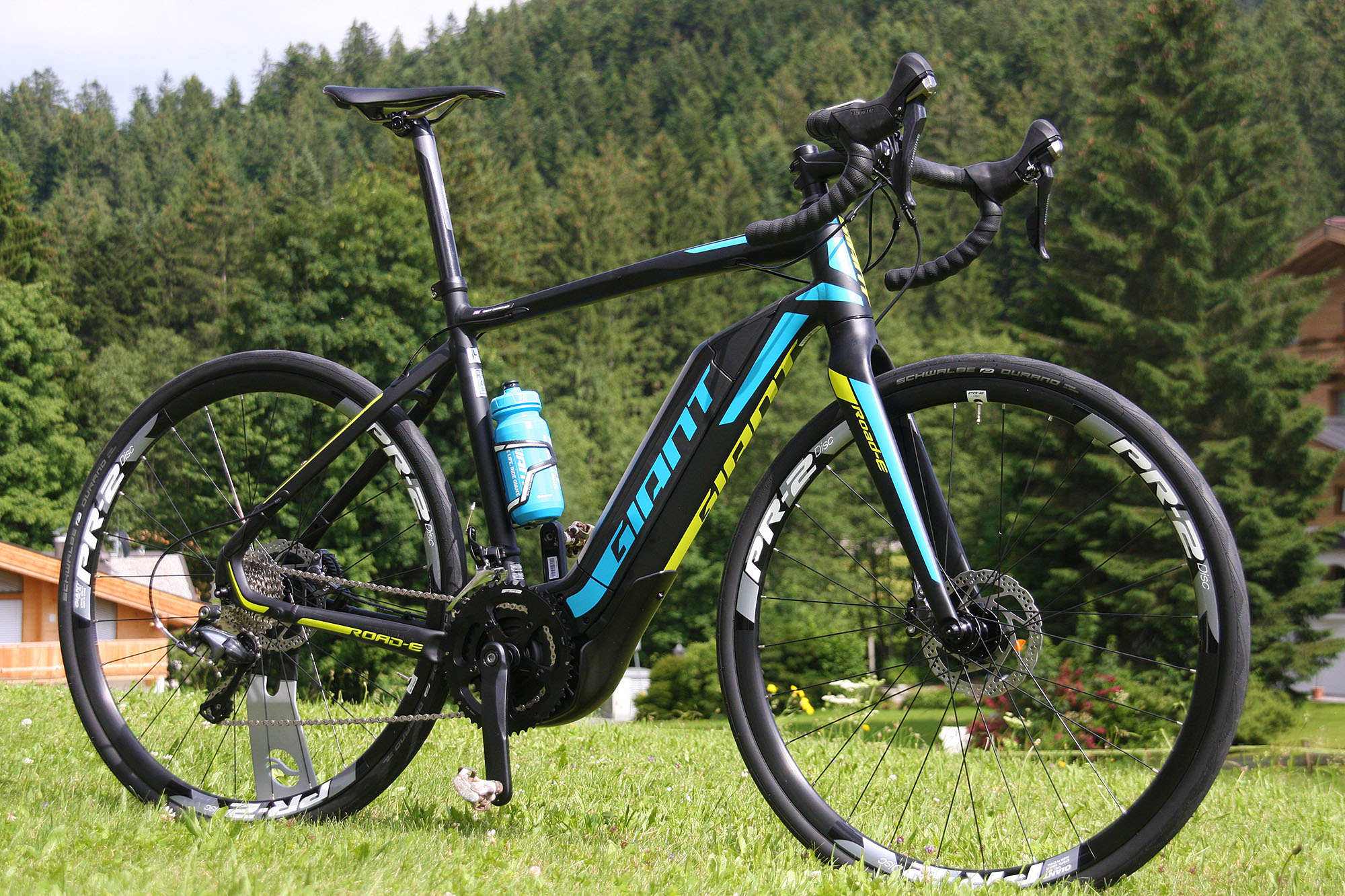 giant-road-e-1-full-bike-2