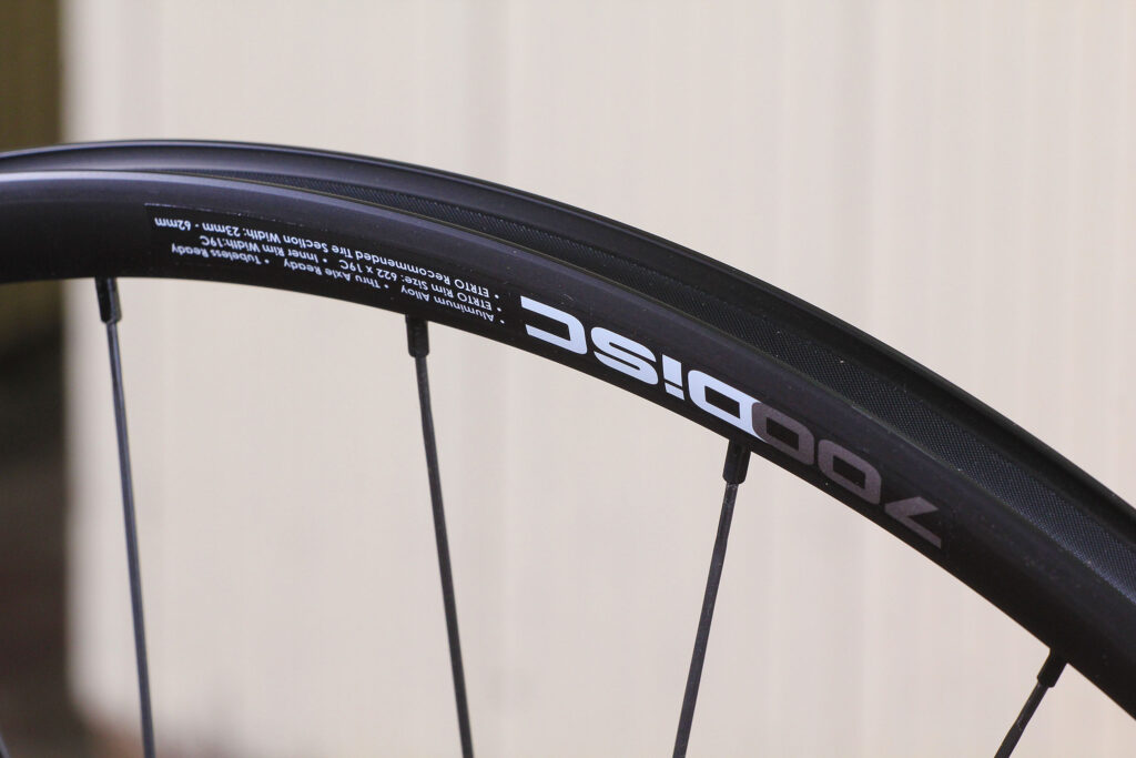 Kinesis Racelight 700 Disc &ndash; rim.jpg