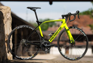 lapierre-2017-bikes-1 (1).jpg