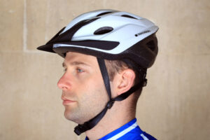 Madison Freewheel Matt White Helmet.jpg