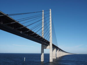 Oresund Bridge (licensed CC BY-SA 4.0 by Hajotthu on Wikimedia Commons).JPG