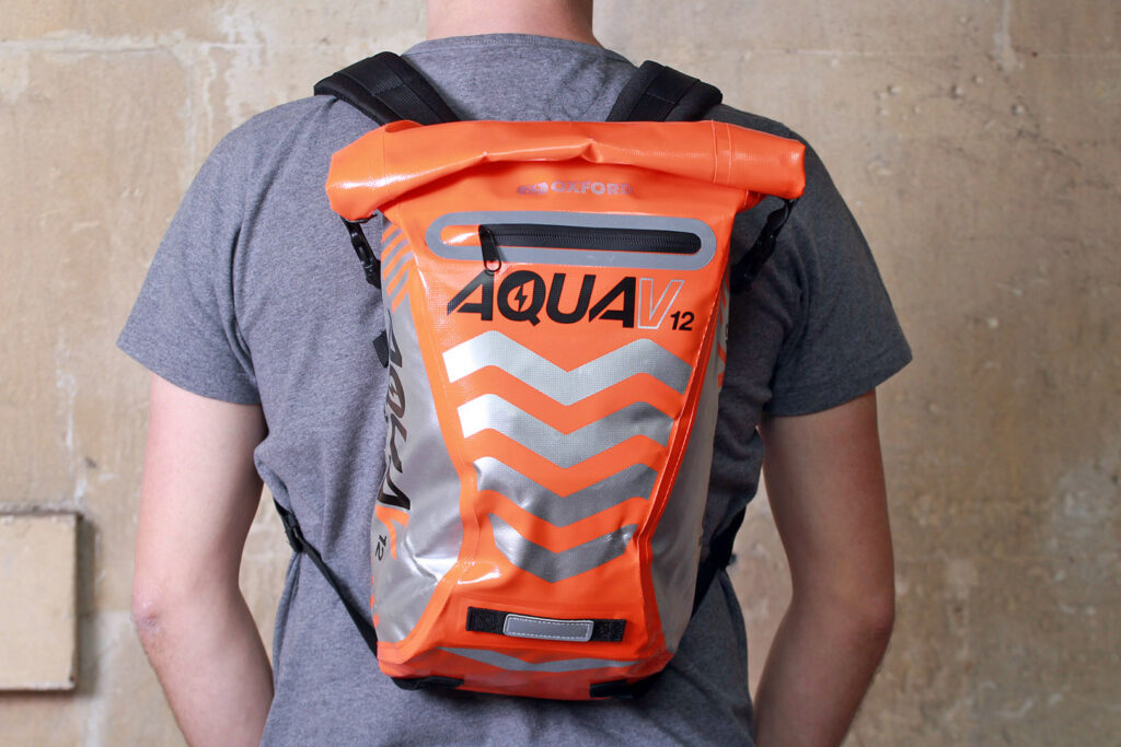 Oxford Aqua12 Backpack Orange – worn.jpg