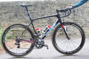 Tour de France 2016 Laurens ten Dam's Giant - 1.jpg