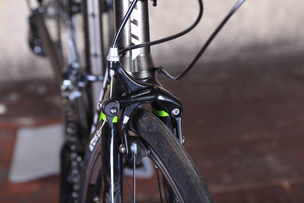 Vitus Razor – front brake.jpg