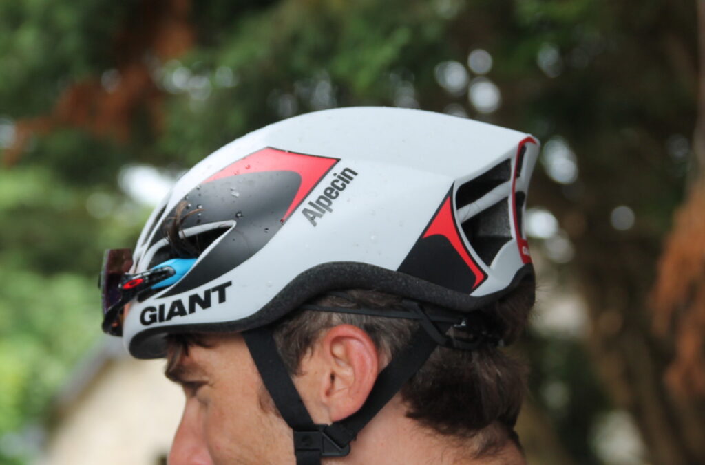 giant aero helmet.JPG