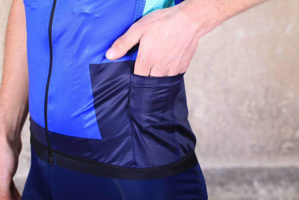 huez-bleed-print-jersey-side-pocket.jpg