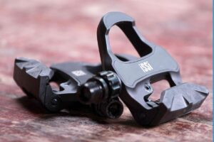 Issi Road pedals.jpg