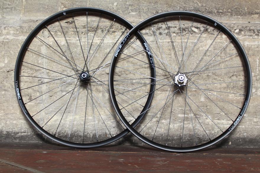 kinesis-racelight-rl-700-disc-wheels.jpg