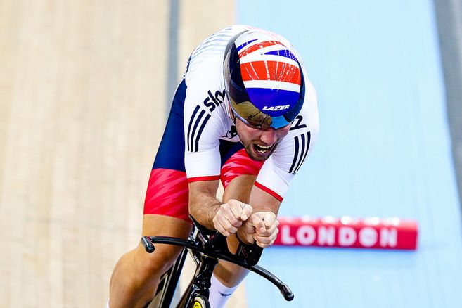 Mark Cavendish in Omnium kilo, London 2016, copyright Charlie Forgham-Bailey SWPix.com, Britishcycling.org_.uk_.JPG