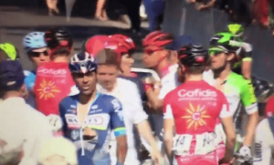 Poitou Charentes punch-up video still.PNG