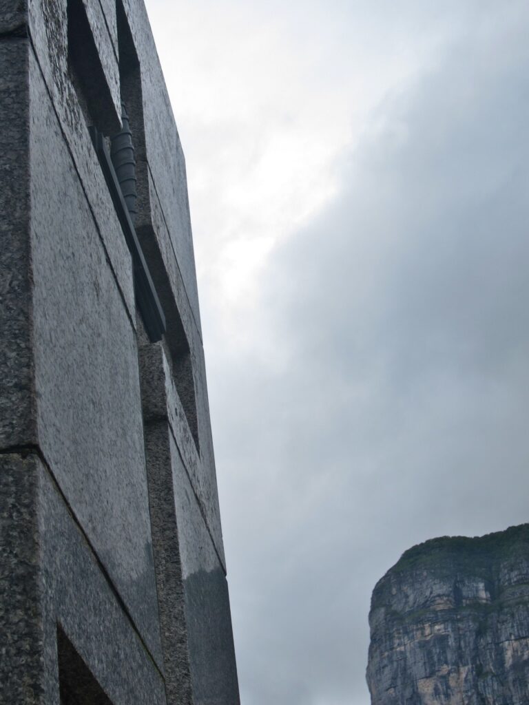 Resistance Recce – Necropolis Rock.jpg