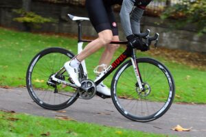 Rose X-LITE CW-4100 Di2 - riding 1.jpg