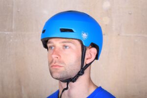 TSG Status Helmet.jpg