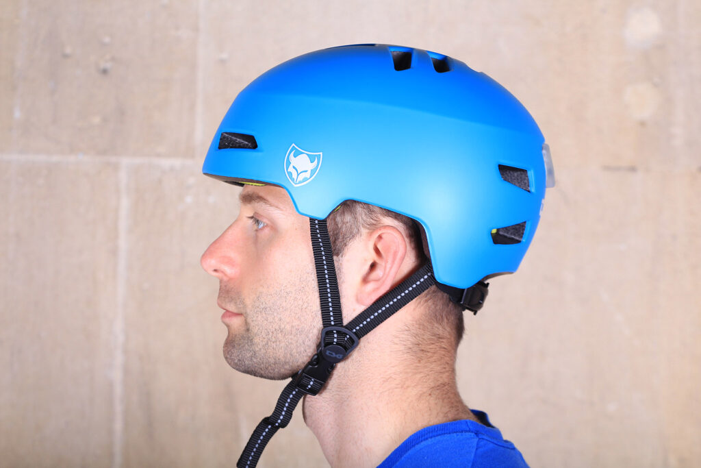 TSG Status Helmet – side.jpg