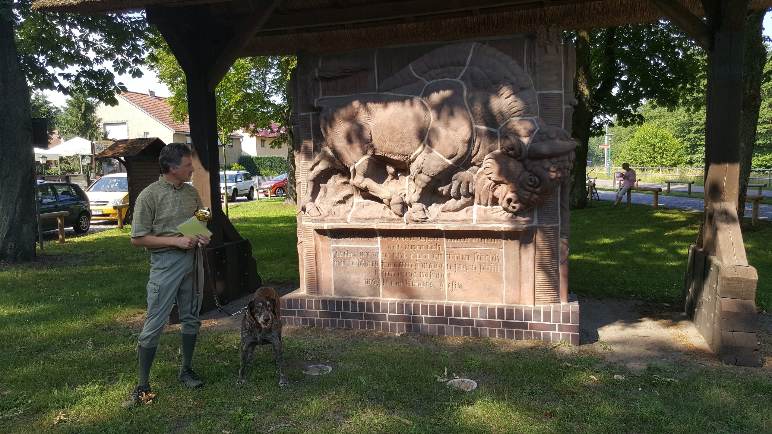Sandstone bison, Jagdschloss Hubertusstock,