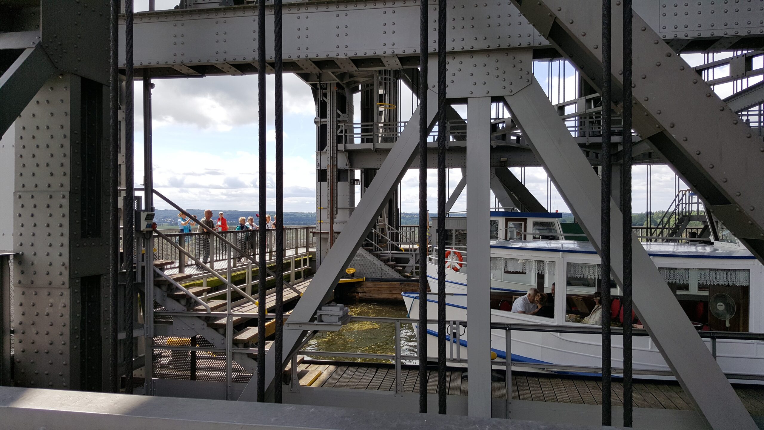 Niederfinow ship lift