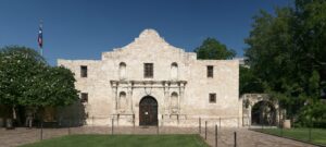 Alamo – image CC licenced Daniel Schwen.jpg