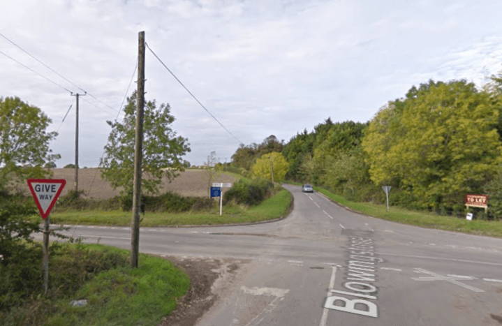 Blowingstone Hill junction with B4507 (source Google Street View).PNG