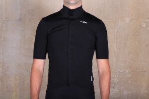 dhb dhb Aeron Rain Defence Short Sleeve Jersey.jpg