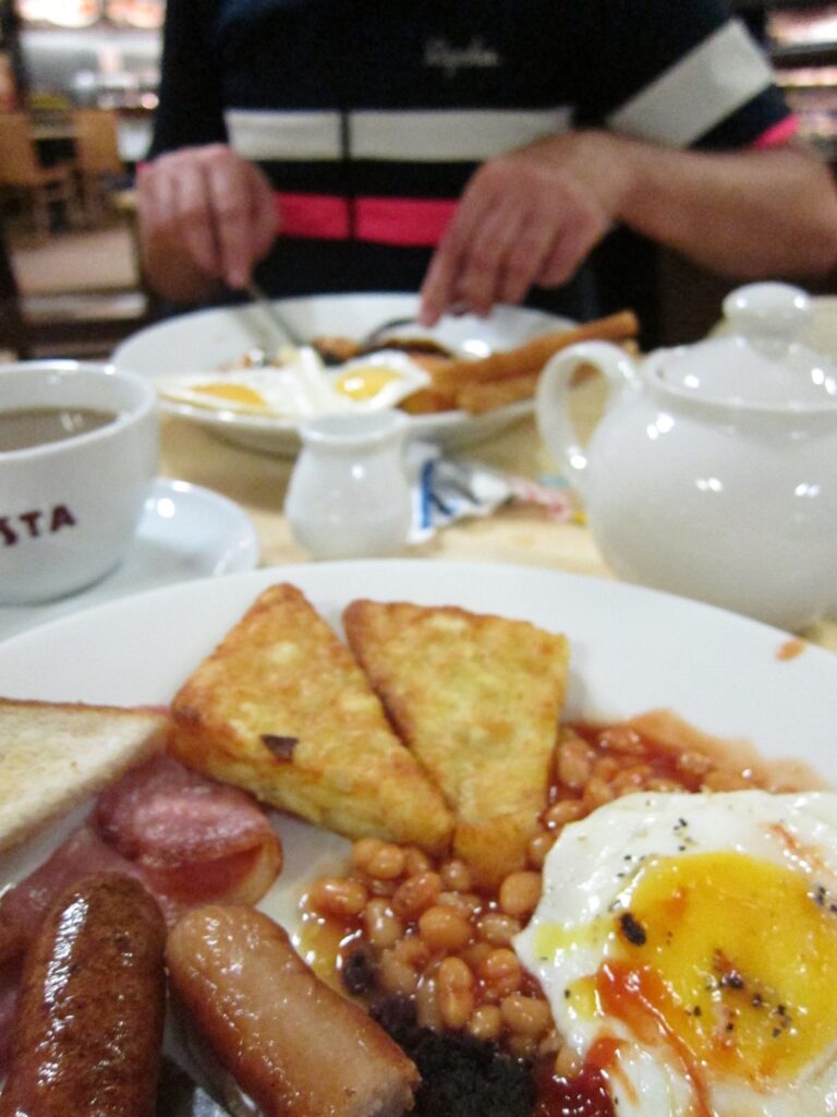 Here be Dragons &ndash; Breakfast.jpg