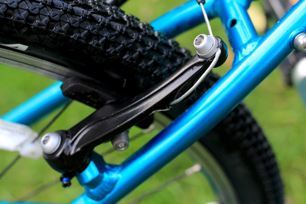 Islabikes Beinn 26 – brake.jpg