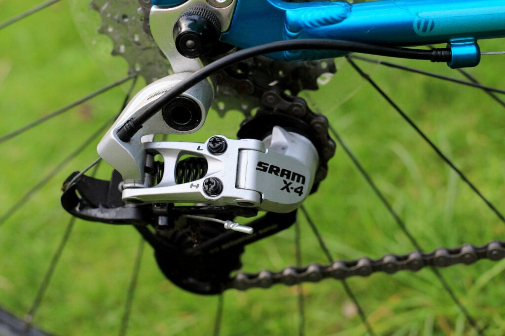 Islabikes Beinn 26 – derailleur.jpg