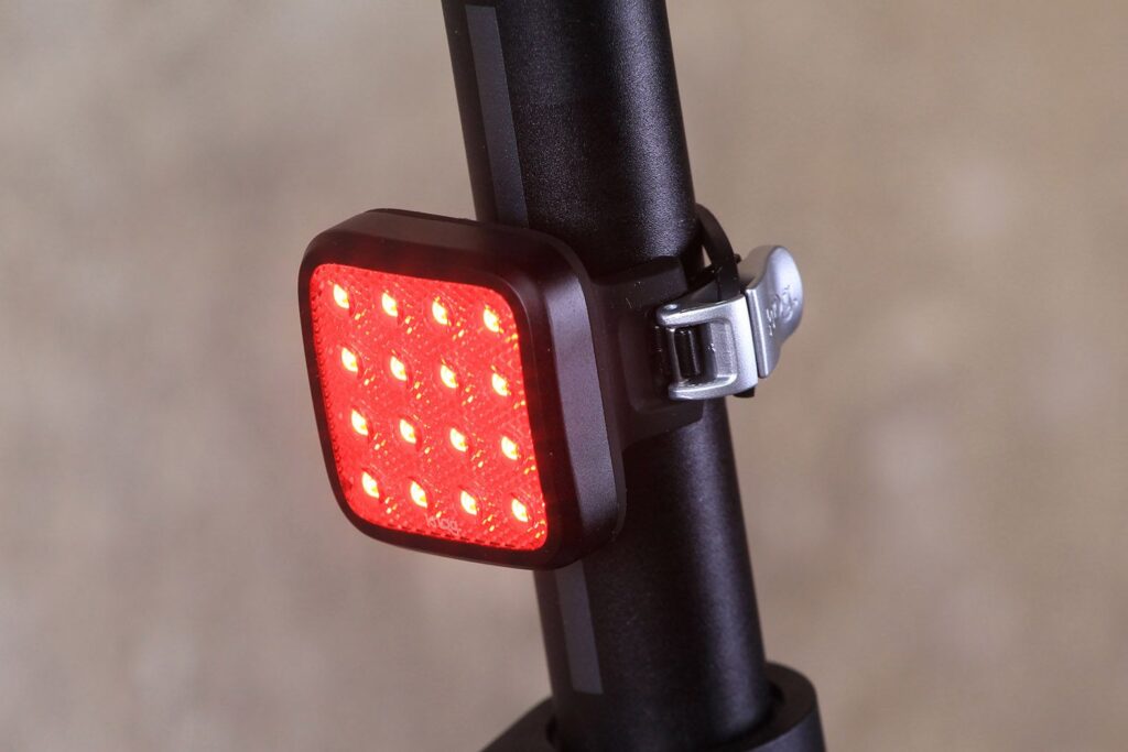 Knog Blinder Mob Kid Grid Rear Light.jpg