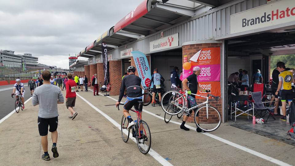 revolve24 pit 3.jpg