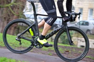 SpeedX Leopard Pro - riding 1.jpg