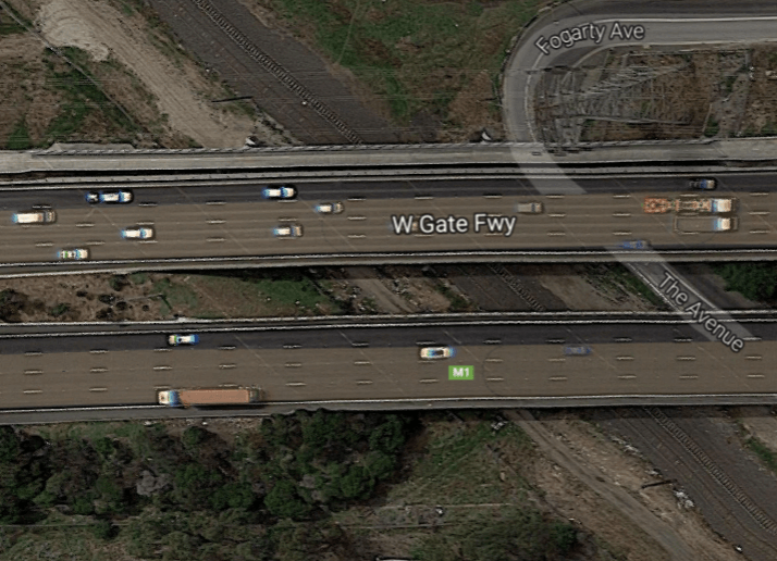 West Gate Freeway with Federation Trail bridge running alongside at top (souurce Google Maps).PNG