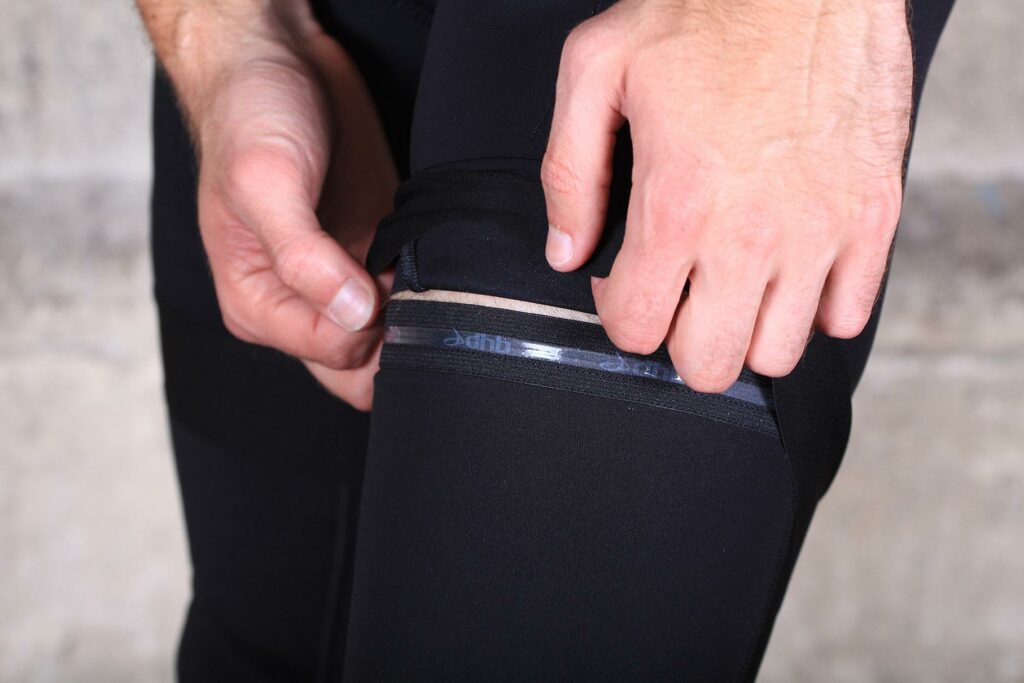 dhb Aeron Rain Defence Leg Warmers – gripper.jpg