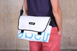 M-24 Messenger bag.jpg
