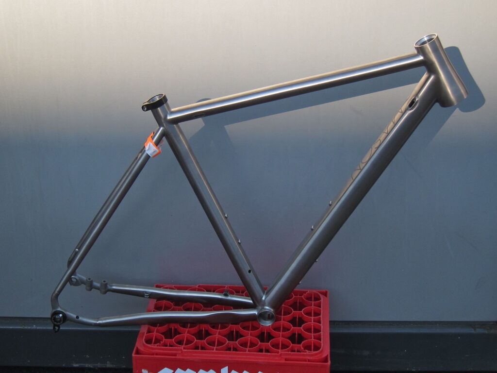 Mason Bokeh Eurobike 2016 – BokehTi Side 2.jpg