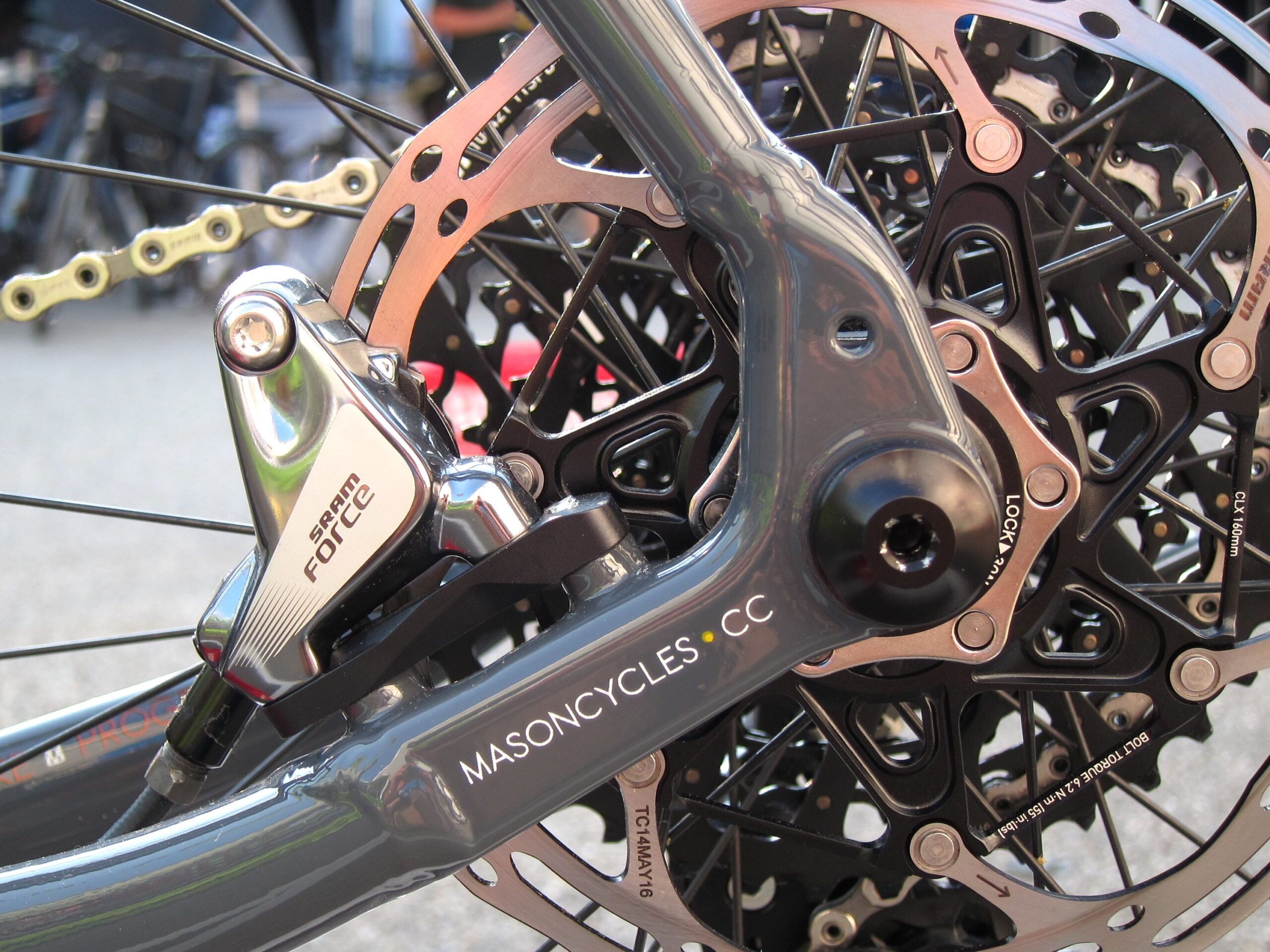 Mason Bokeh Eurobike 2016 – Flat Mount Rear Bolt Thru