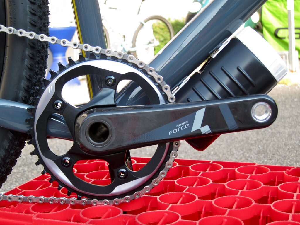 Mason Bokeh Eurobike 2016 – SRAM Force Chainset.jpg