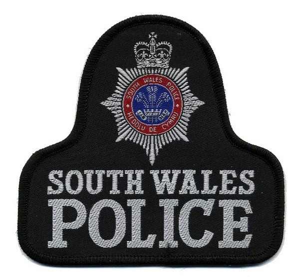 South Wales Police badge (CC licensed by Dave Conner via Flickr).jpg