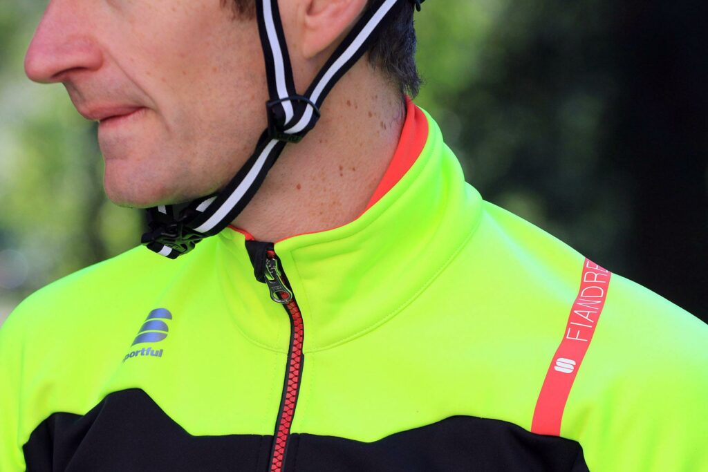 Sportful Fiandre No-Rain Jacket – collar.jpg