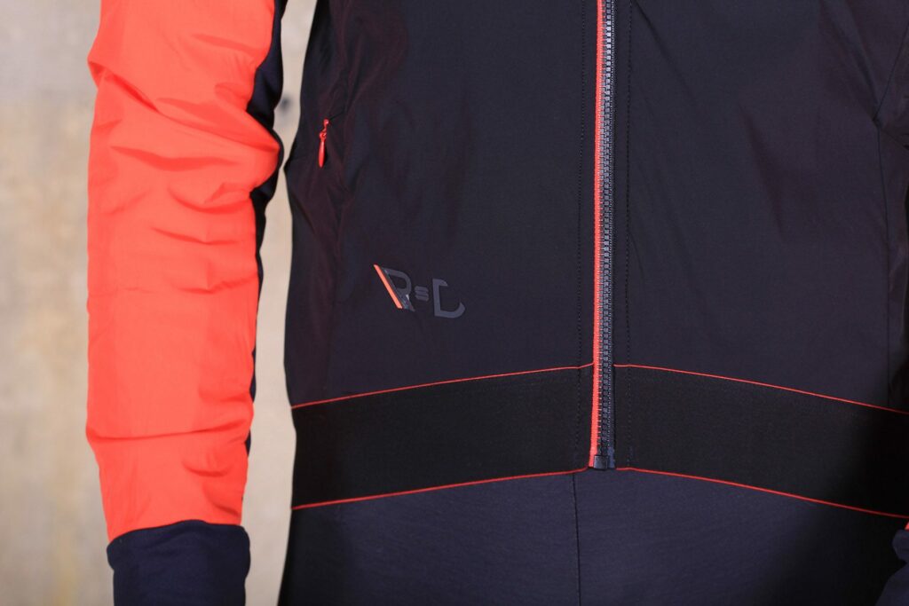 Sportful R and D Light Jacket – hem.jpg