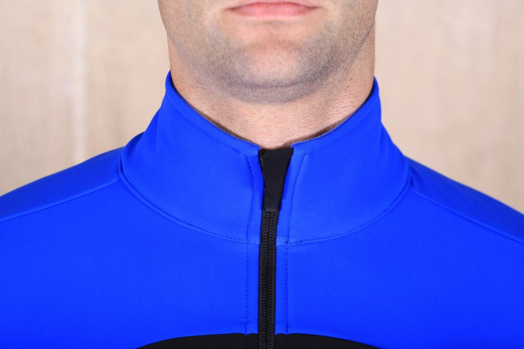 dhb Aeron Pro Full Protection Softshell – collar.jpg