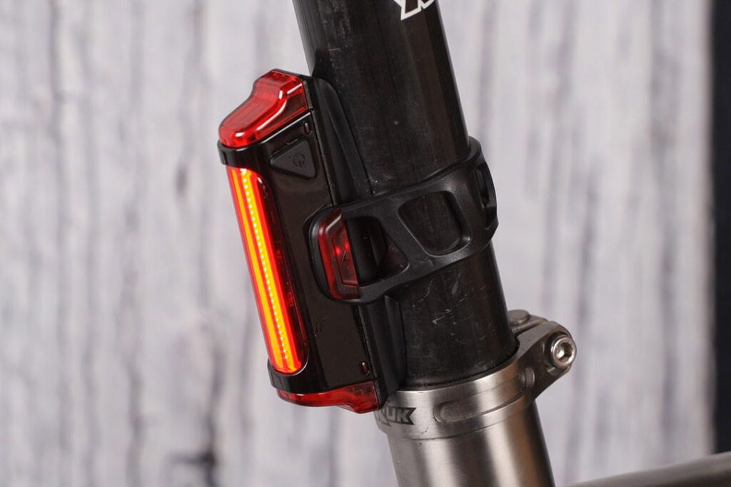 Infini Sword Super Bright 30 COB rear light.jpg