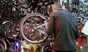 Bike Station (via Vimeo).jpg